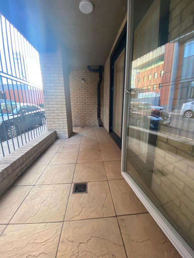 Central London, Jaccuzzi,Newbuild, 2 bedrooms two baths Buitenkant foto
